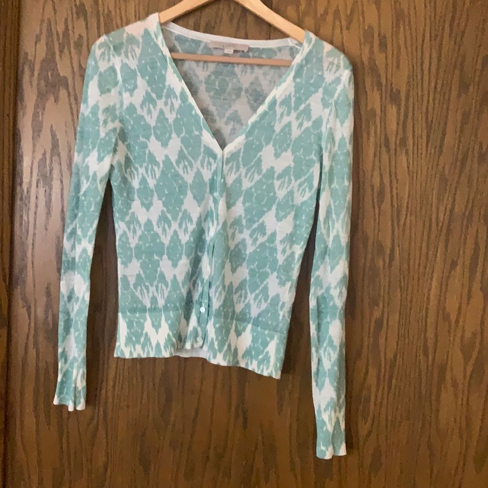 Loft lightweight light green and when v neck button down cardigan